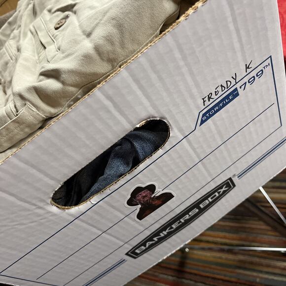 Tommy Bahama Brown Silk Relax Short Sz 36 Pleated Front Pockets Casual Belted - Picture 8 of 8